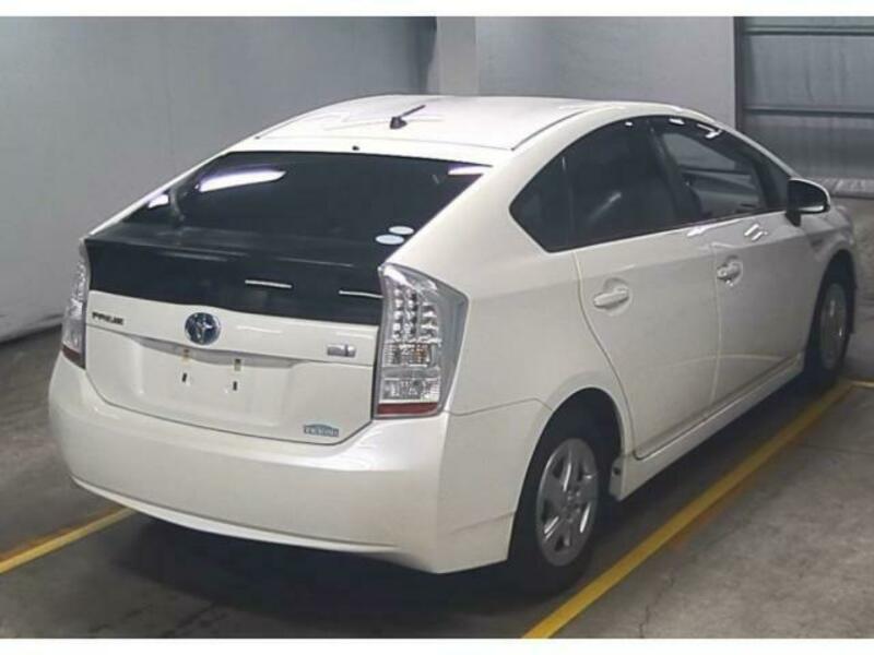 PRIUS-1