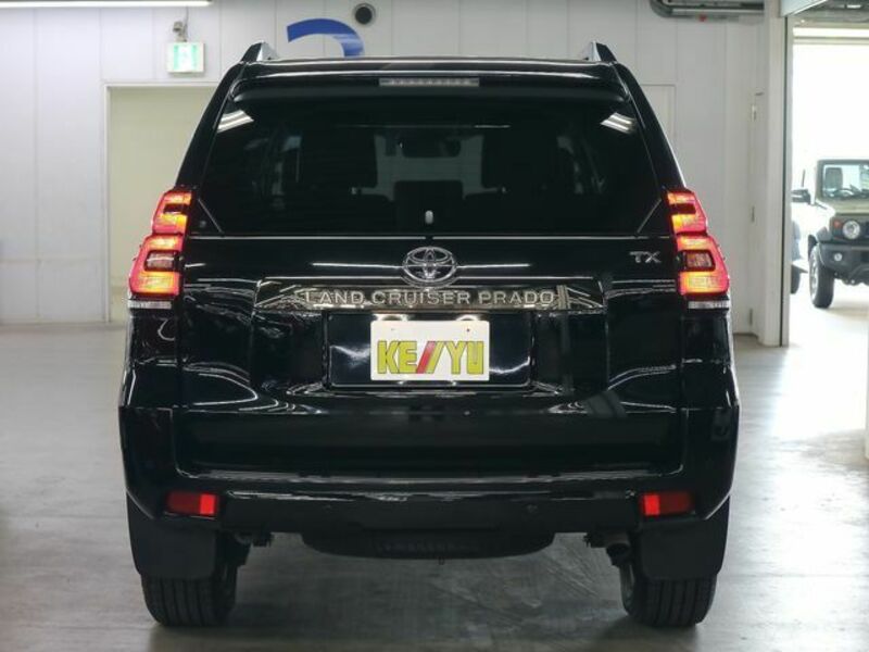 LAND CRUISER PRADO-5