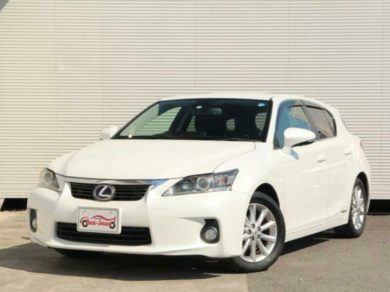 LEXUS　CT