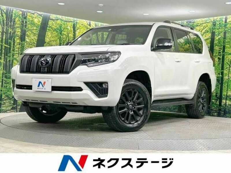 TOYOTA　LAND CRUISER PRADO