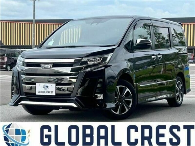 TOYOTA　NOAH