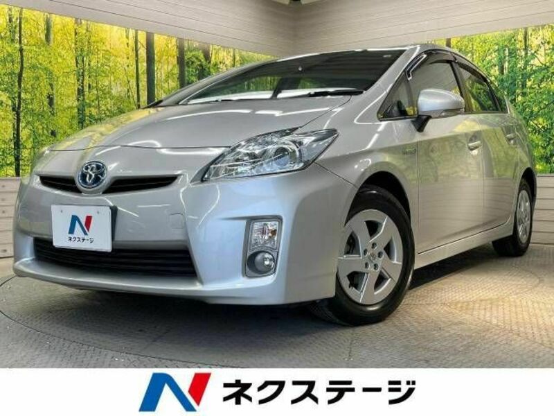 TOYOTA　PRIUS