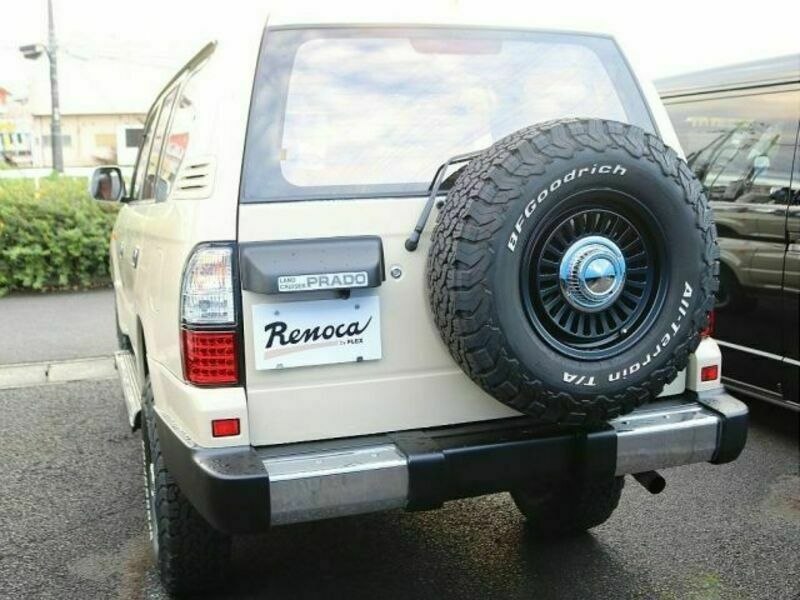 LAND CRUISER PRADO-1