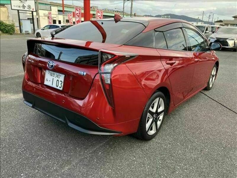 PRIUS-13