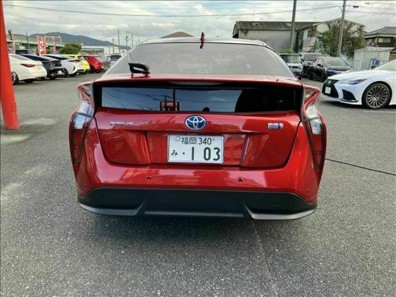 PRIUS-15