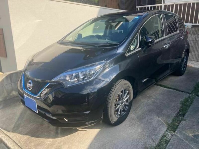 NISSAN　NOTE