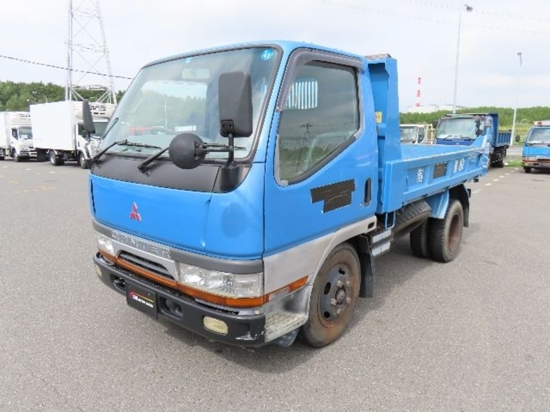 MITSUBISHI　CANTER