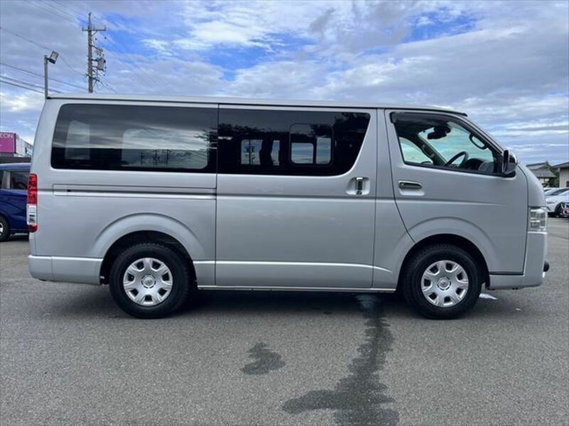 HIACE VAN-12