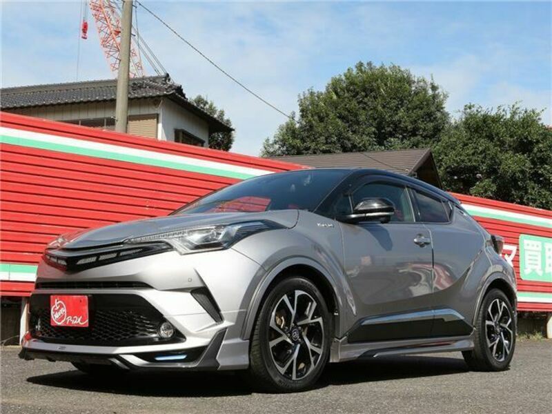 TOYOTA　C-HR