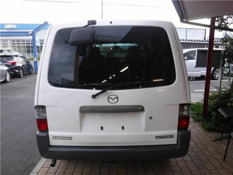 BONGO VAN-1