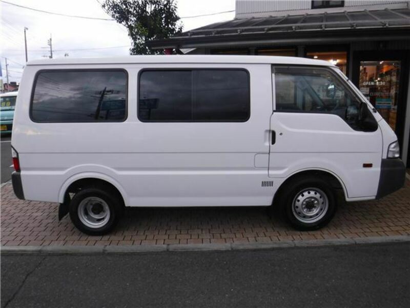 BONGO VAN-6