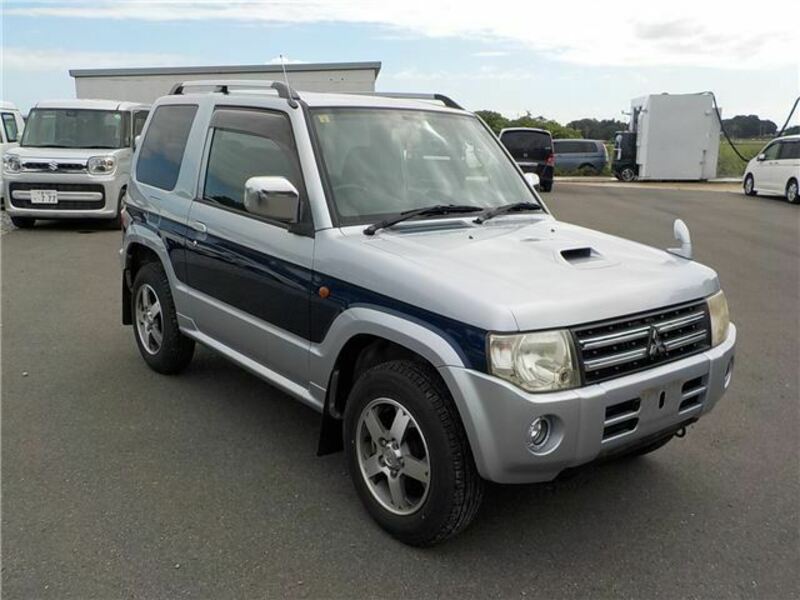 PAJERO MINI