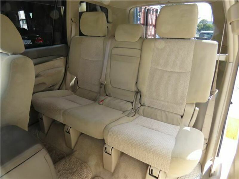 LAND CRUISER PRADO-24