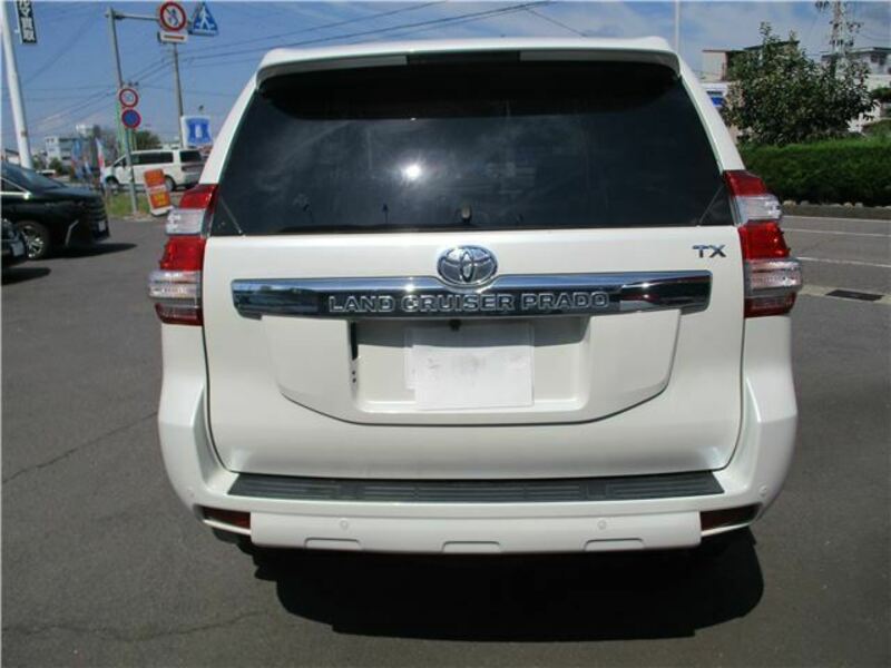 LAND CRUISER PRADO-1