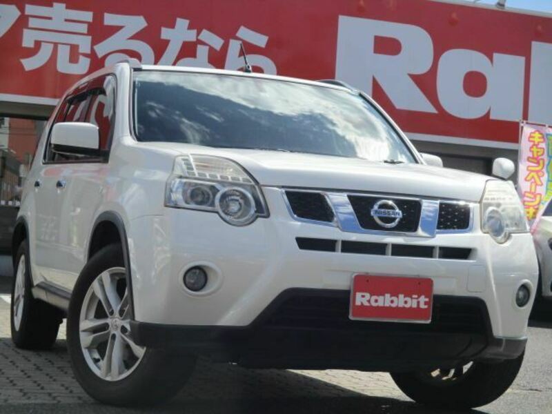 NISSAN　X-TRAIL