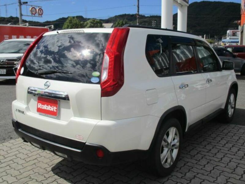 X-TRAIL-13