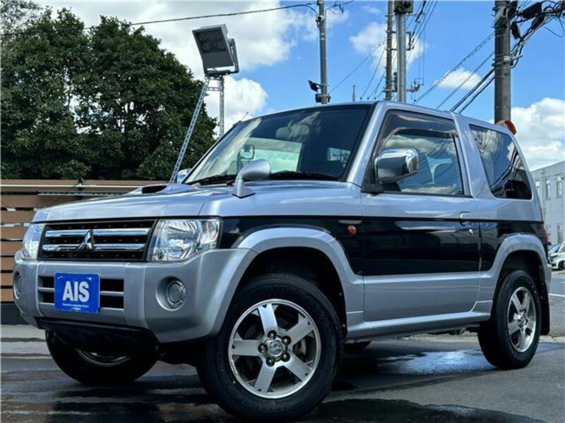 MITSUBISHI　PAJERO MINI