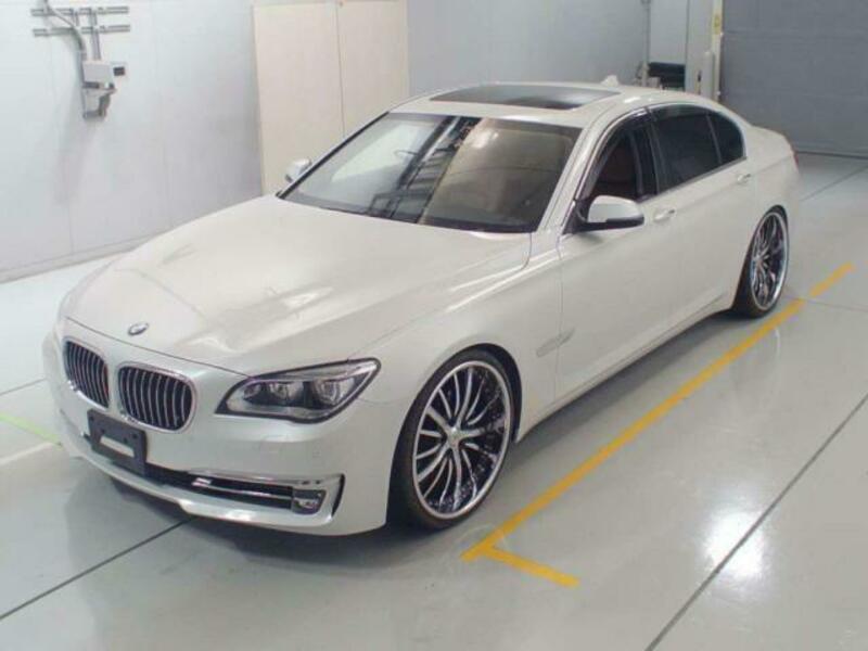BMW　7 SERIES