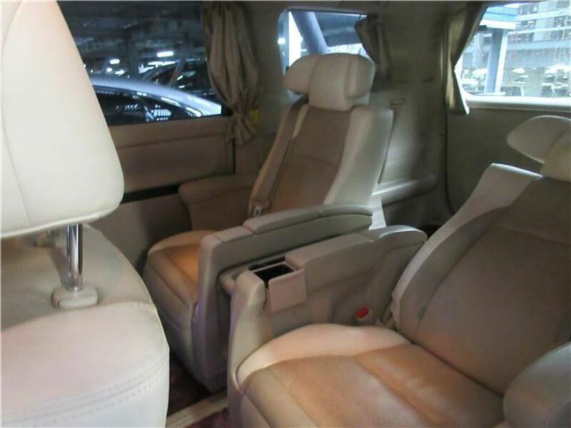 ALPHARD-9