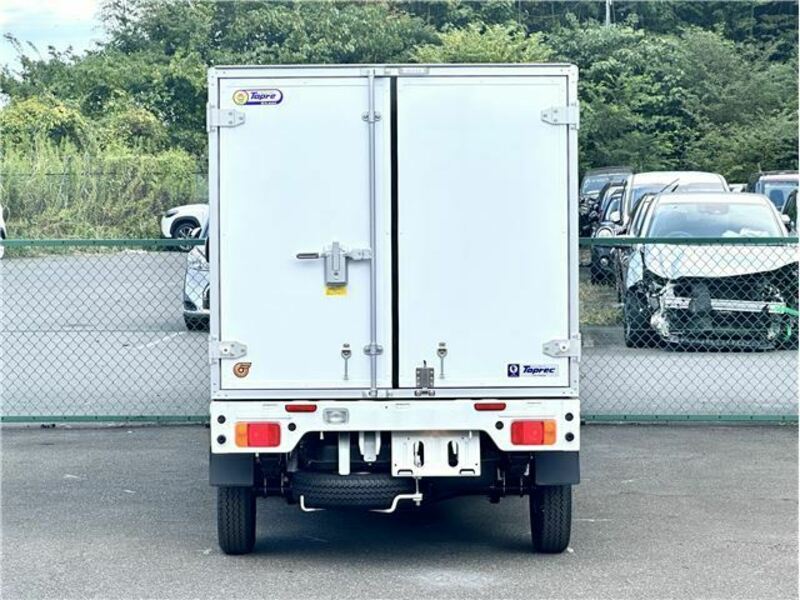 CARRY TRUCK-10