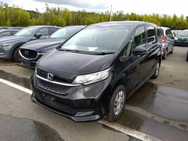 HONDA　FREED