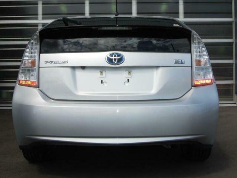 PRIUS-2