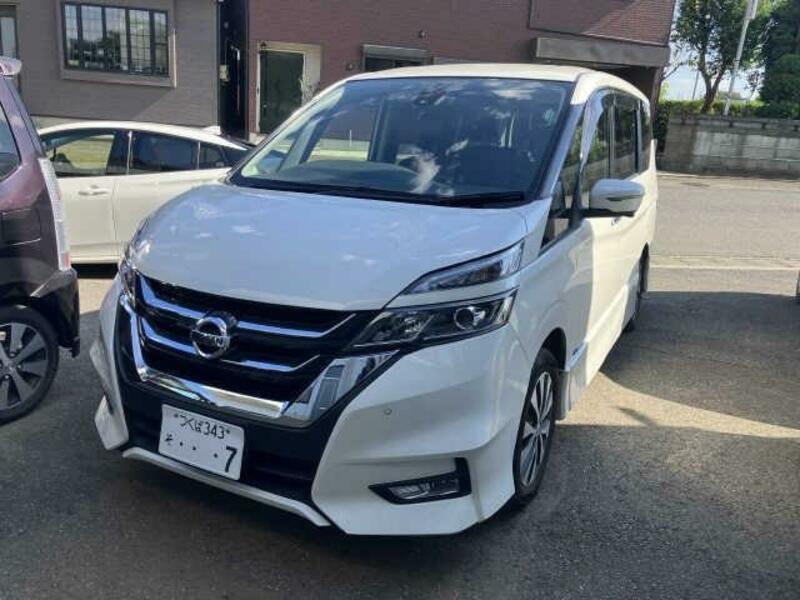 NISSAN　SERENA