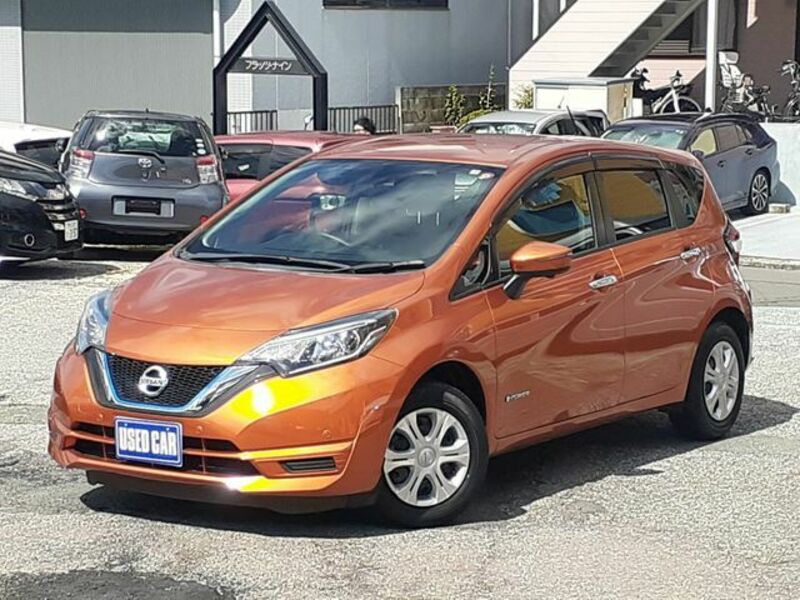 NISSAN　NOTE