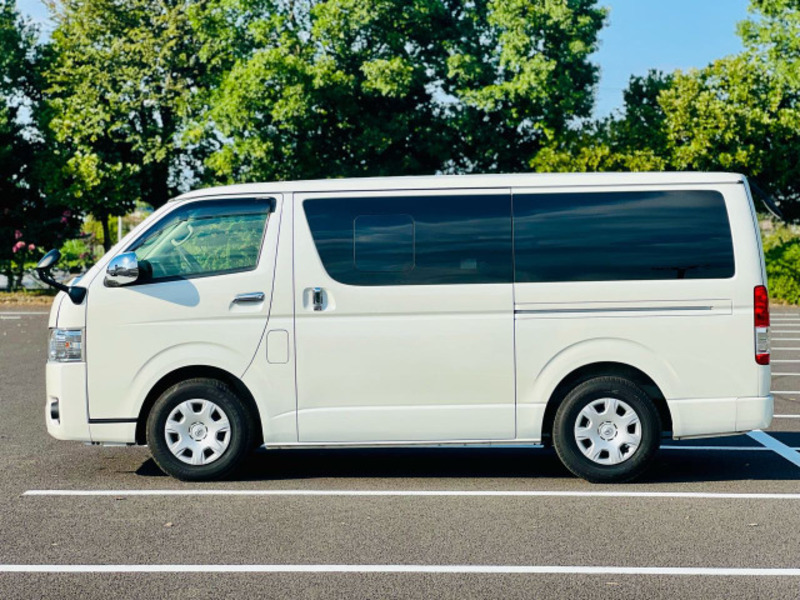 HIACE VAN-2