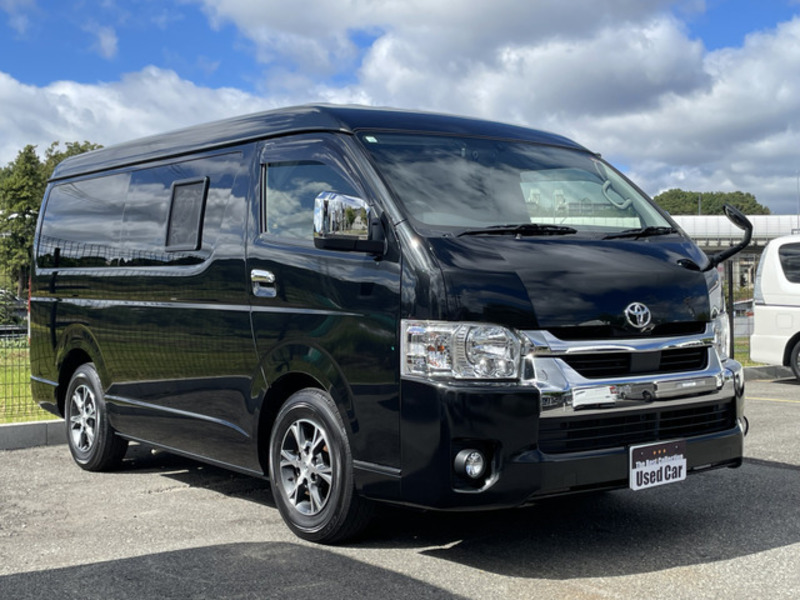 HIACE-19