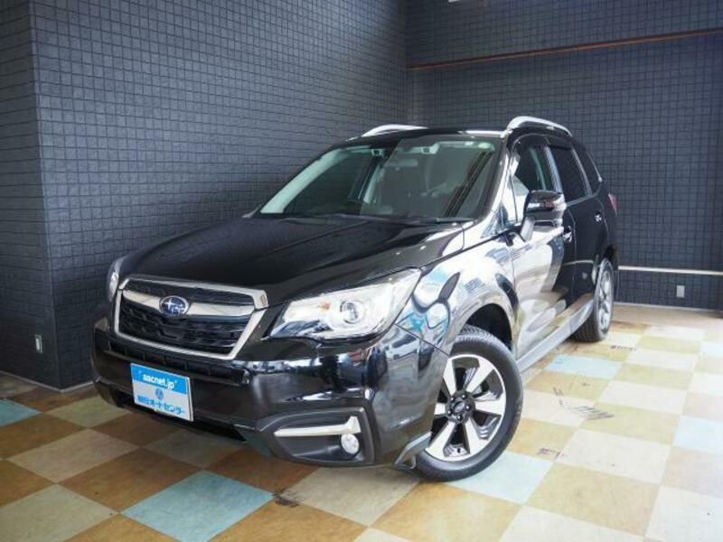 SUBARU　FORESTER