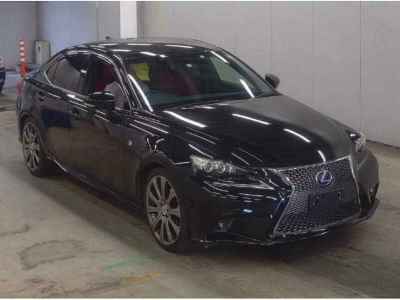 LEXUS　IS