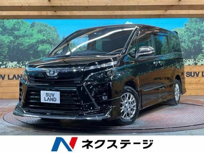 TOYOTA　VOXY