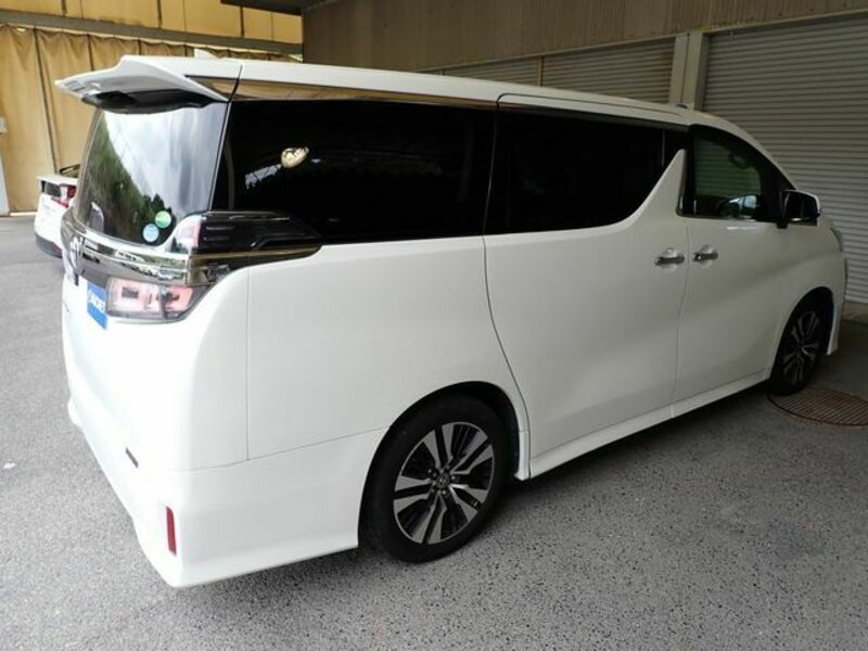 VELLFIRE-8