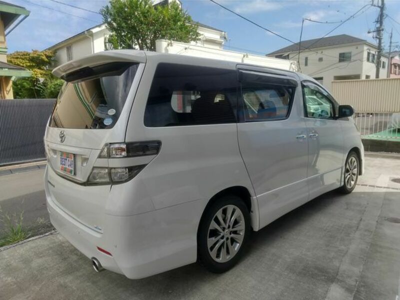 VELLFIRE-3