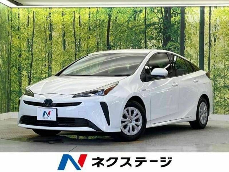 TOYOTA　PRIUS