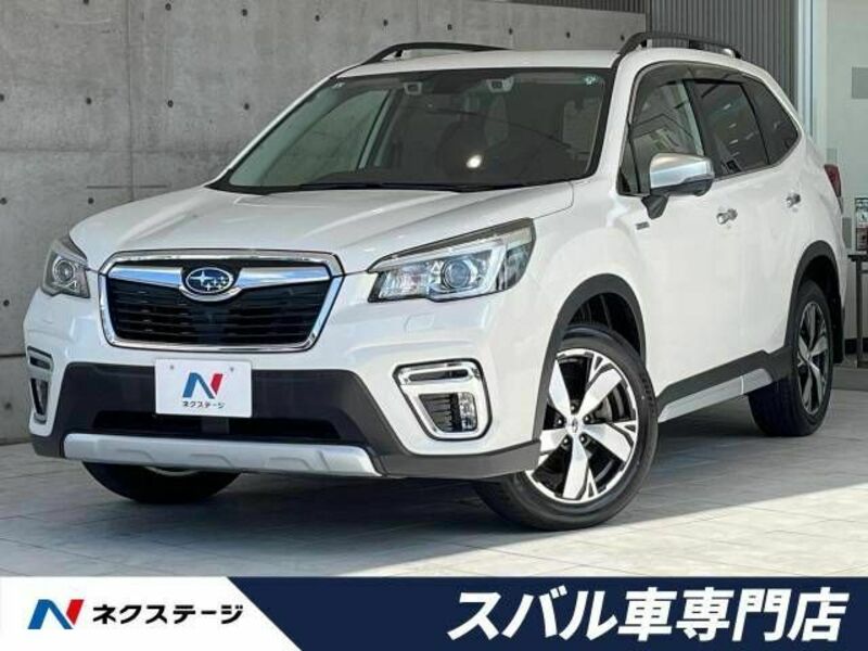 SUBARU　FORESTER