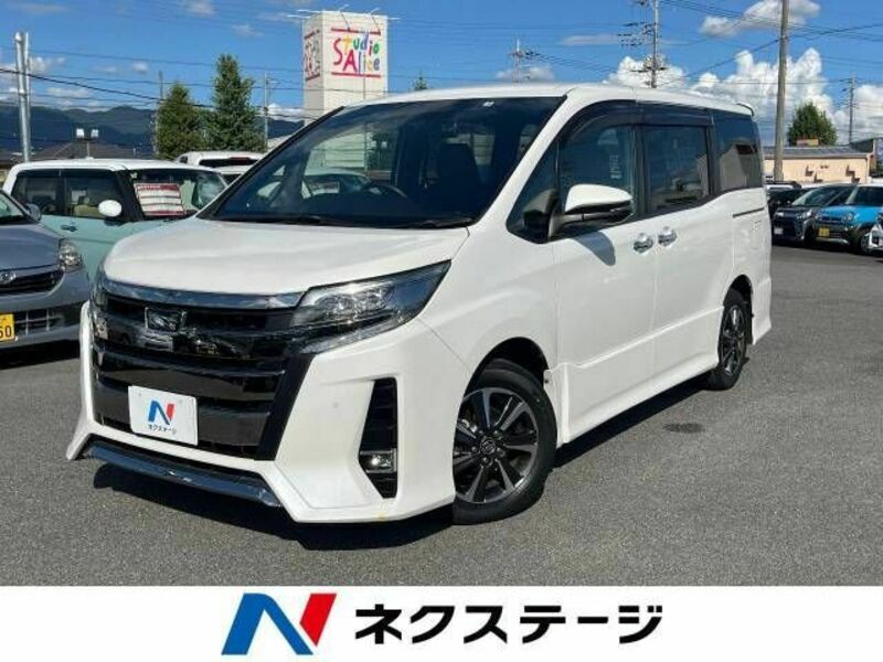 TOYOTA　NOAH