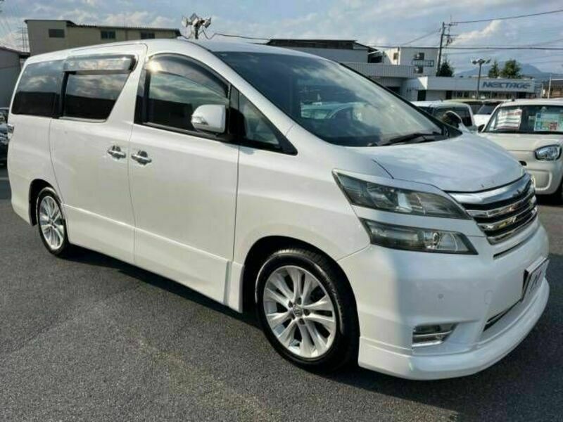 VELLFIRE-17