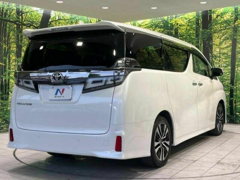 VELLFIRE-18