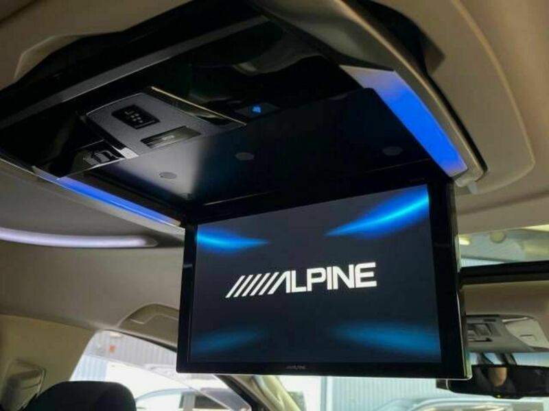 VELLFIRE-4