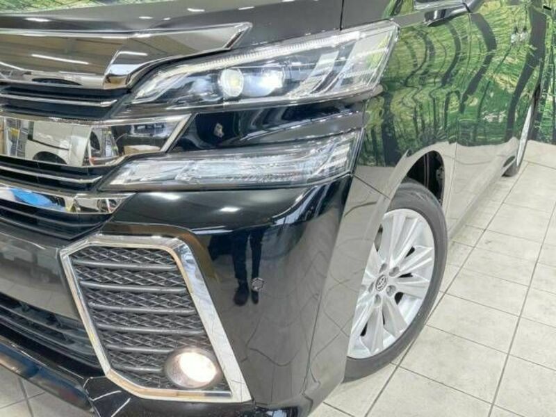 VELLFIRE-13