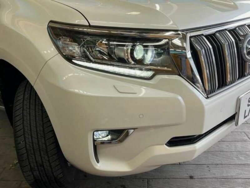 LAND CRUISER PRADO-13