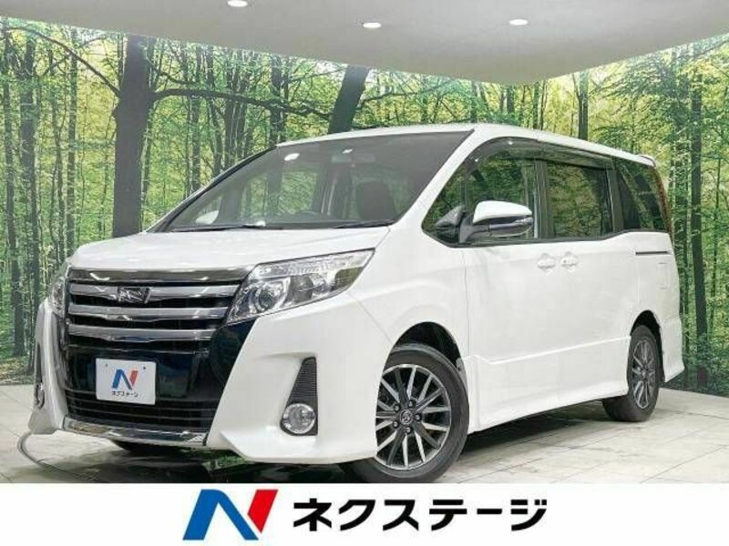 TOYOTA　NOAH