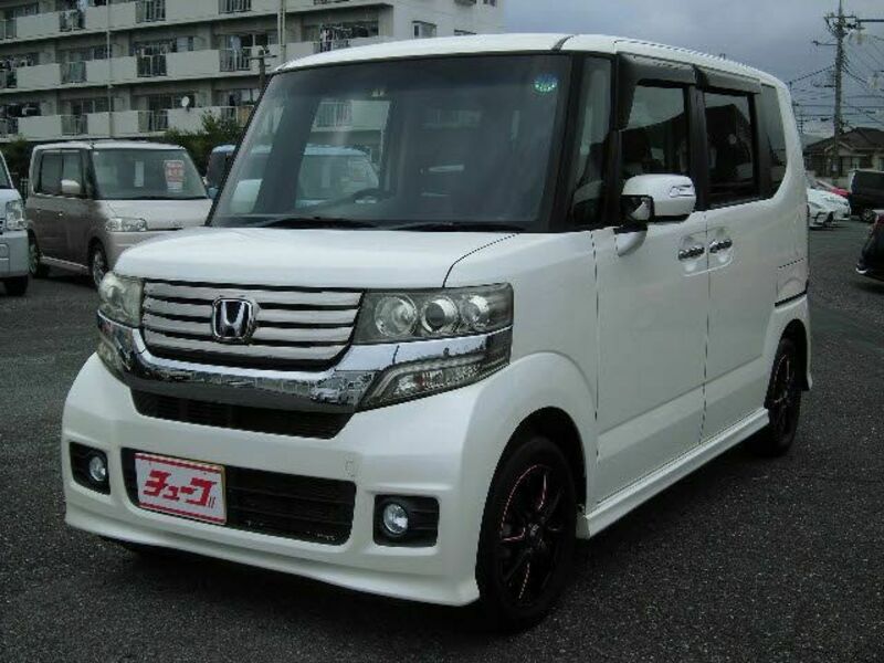 HONDA　N BOX CUSTOM