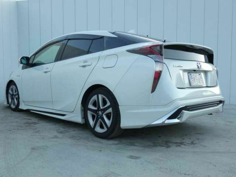 PRIUS-5