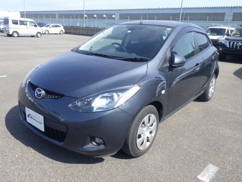 MAZDA　DEMIO