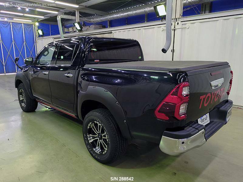 HILUX-3