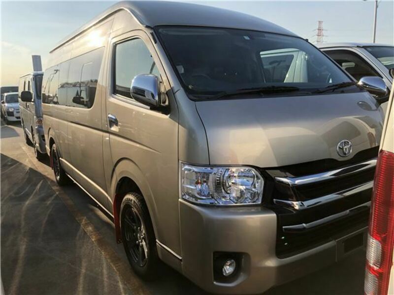 HIACE VAN