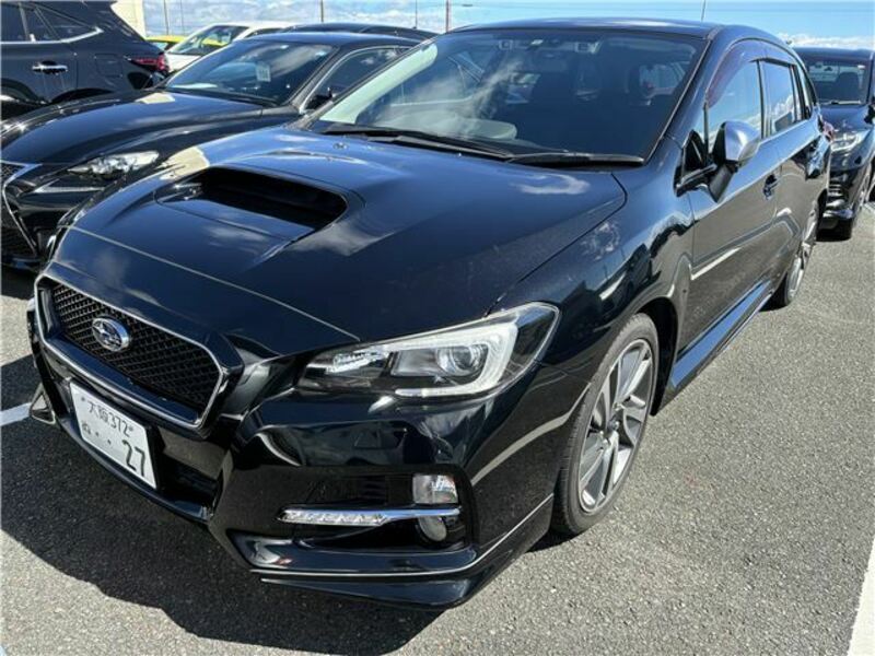 SUBARU　LEVORG